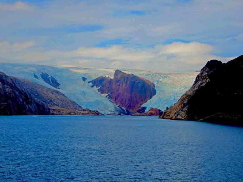 Todays Images • Frozen Greenland, Stark, Isolated,&nbsp;Remarkable